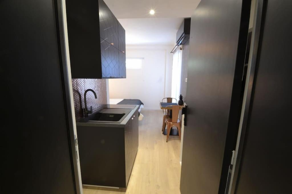 Appartement Stunning Near Canal St Martin - Divine Moon *